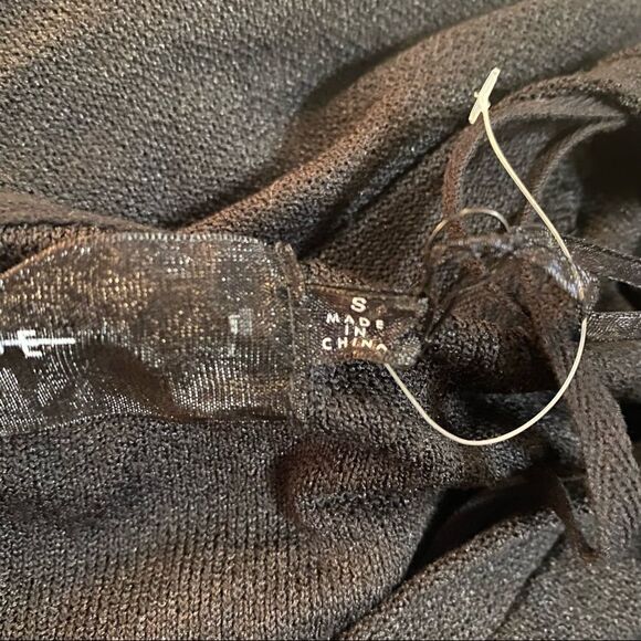 Code x Mode black classic blouse small - Picture 5 of 7